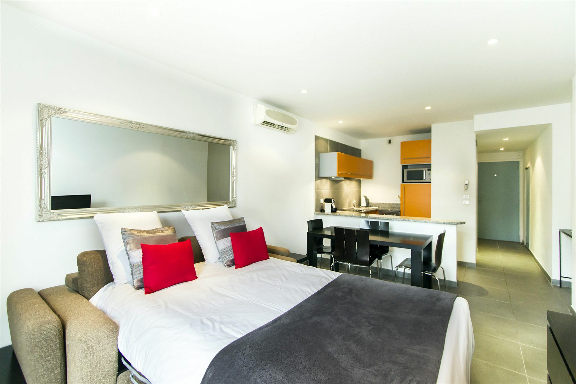 Florella Croisette Apartment Cannes Bagian luar foto